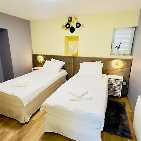 Cosy A
